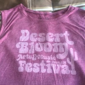 Gold Rush Tops - Sleeveless T-shirt Gold Rush Tops - Sleeveless T-shirt